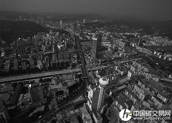“2014年湖北碳交易總成交量突破1000萬噸，碳交易額達(dá)2.34億元”