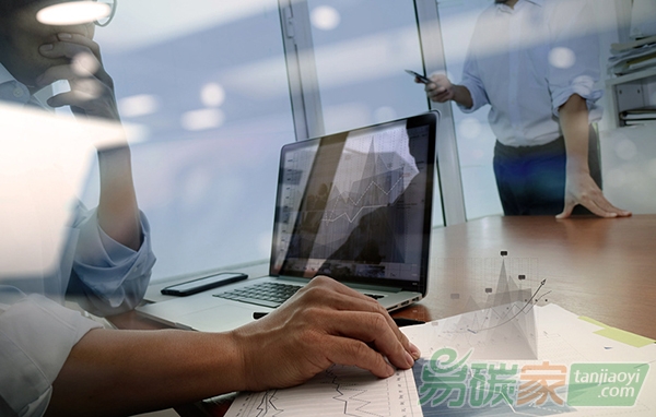 碳排放權(quán)交易以市場化機制推動經(jīng)濟綠色轉(zhuǎn)型